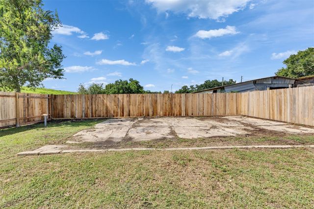 9707 Nedwald Street, Houston, TX 77029