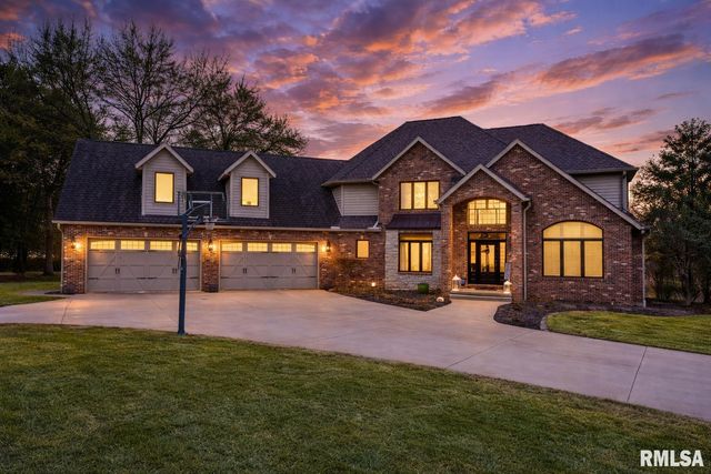 6105 N EAGLE BEND Court, Peoria, IL 61614