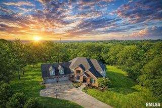 6105 N EAGLE BEND Court, Peoria, IL 61614