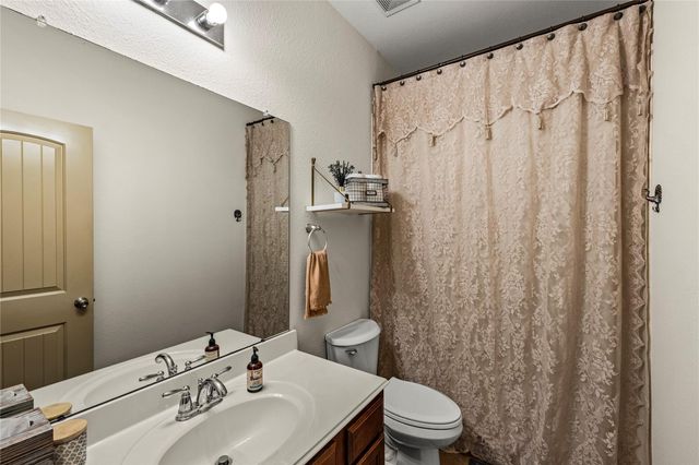 949 Ponte Serra Drive, League City, TX 77573