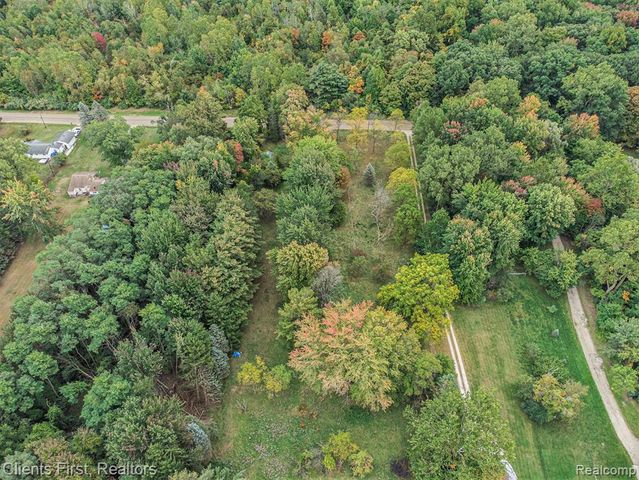 7655 Koppernick Road, Canton, MI 48187