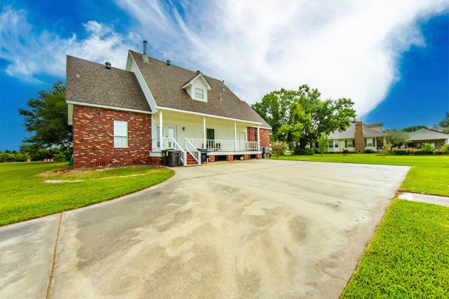 1035 Highway 55, Montegut, LA 70377