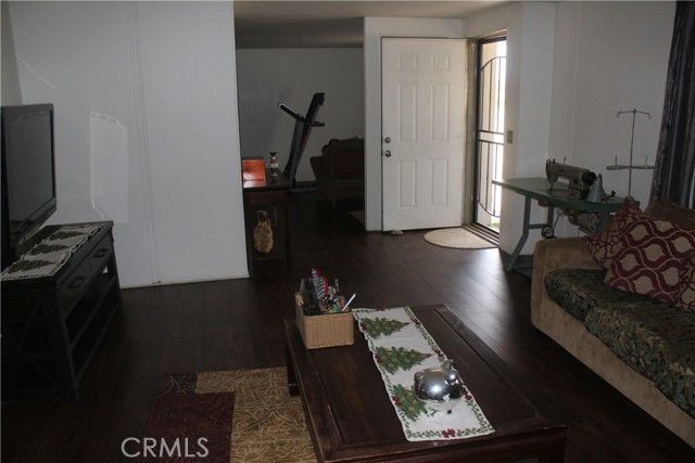 5272 Duncan Road, Phelan, CA 92371