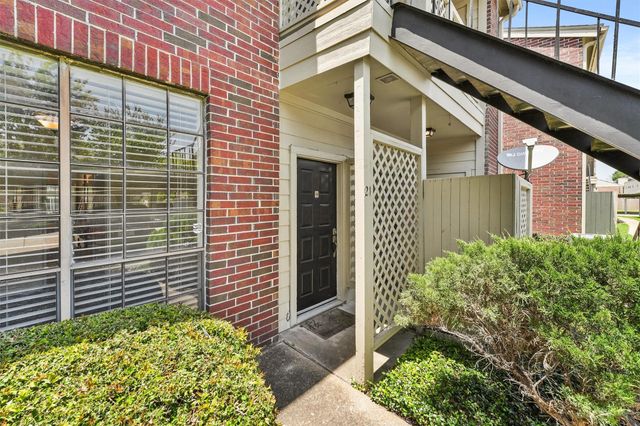 8055 Cambridge Street 21, Houston, TX 77054