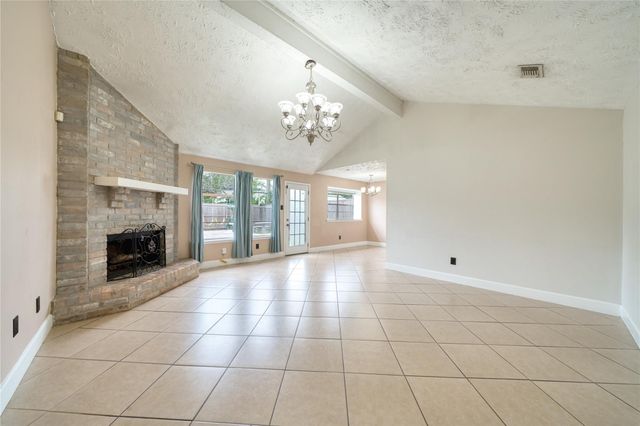 1323 Oakengates Drive, Houston, TX 77015