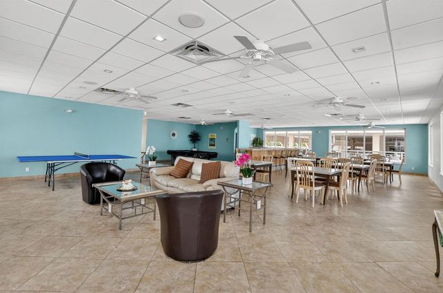 1050 Hillsboro Mile 602w, Hillsboro Beach, FL 33062