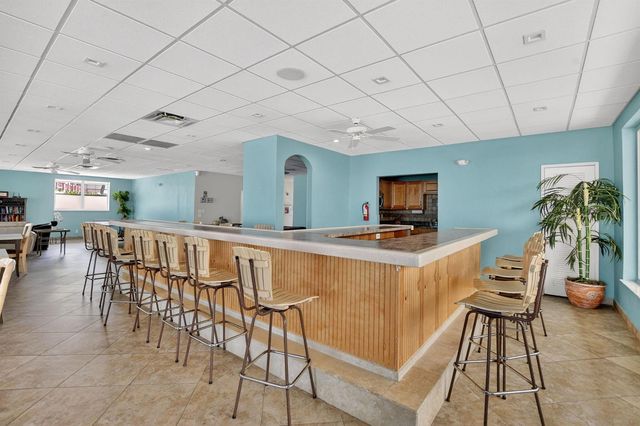 1050 Hillsboro Mile 602w, Hillsboro Beach, FL 33062
