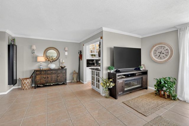 1050 Hillsboro Mile 602w, Hillsboro Beach, FL 33062