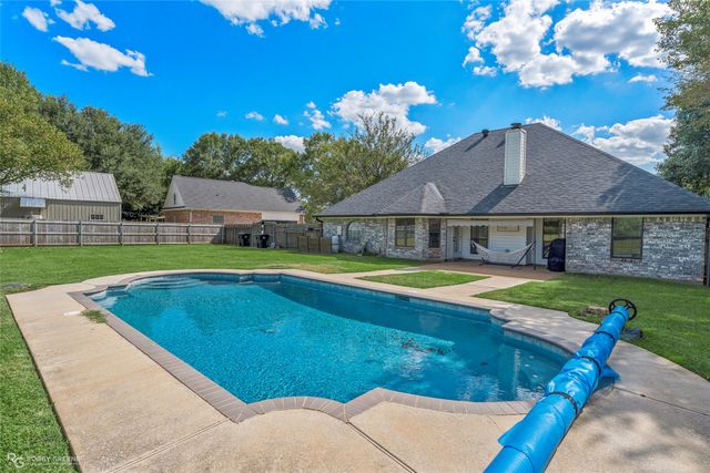 354 Hunters Hollow, Bossier City, LA 71111