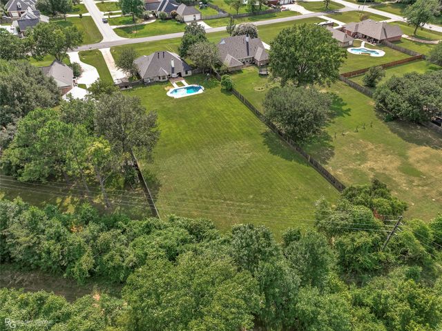 354 Hunters Hollow, Bossier City, LA 71111