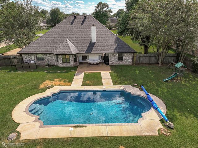 354 Hunters Hollow, Bossier City, LA 71111