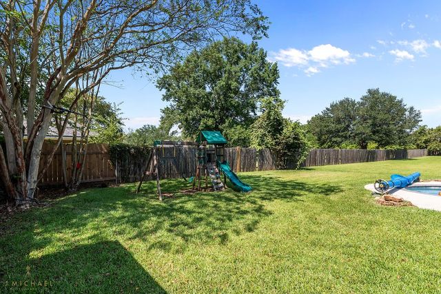354 Hunters Hollow, Bossier City, LA 71111