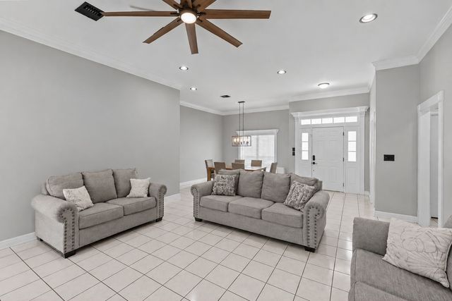 354 Hunters Hollow, Bossier City, LA 71111