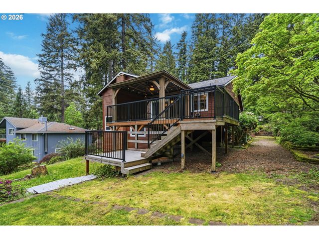 16532 S ARROWHEAD Dr, Oregon City, OR 97045