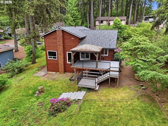 16532 S ARROWHEAD Dr, Oregon City, OR 97045