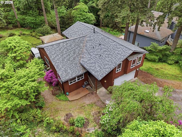 16532 S ARROWHEAD Dr, Oregon City, OR 97045