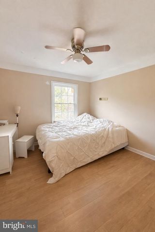 5439 RICHENBACHER AVE, Alexandria, VA 22304