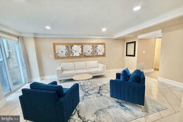 5439 RICHENBACHER AVE, Alexandria, VA 22304