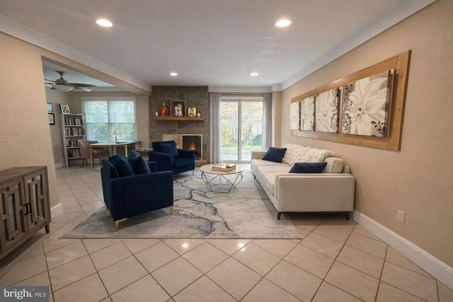 5439 RICHENBACHER AVE, Alexandria, VA 22304