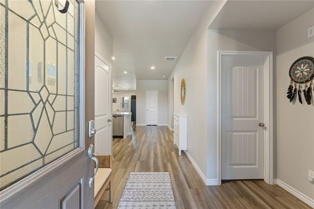 7325 Tristan Dr, Corpus Christi, TX 78414