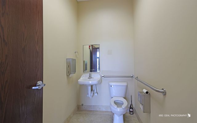 850 Tower Drive 103, Lake Villa, IL 60046