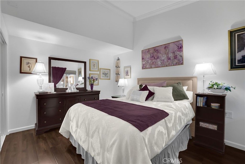 Image 7 of property listing at 1371 Oakmont Road 150K, Seal Beach, CA 90740