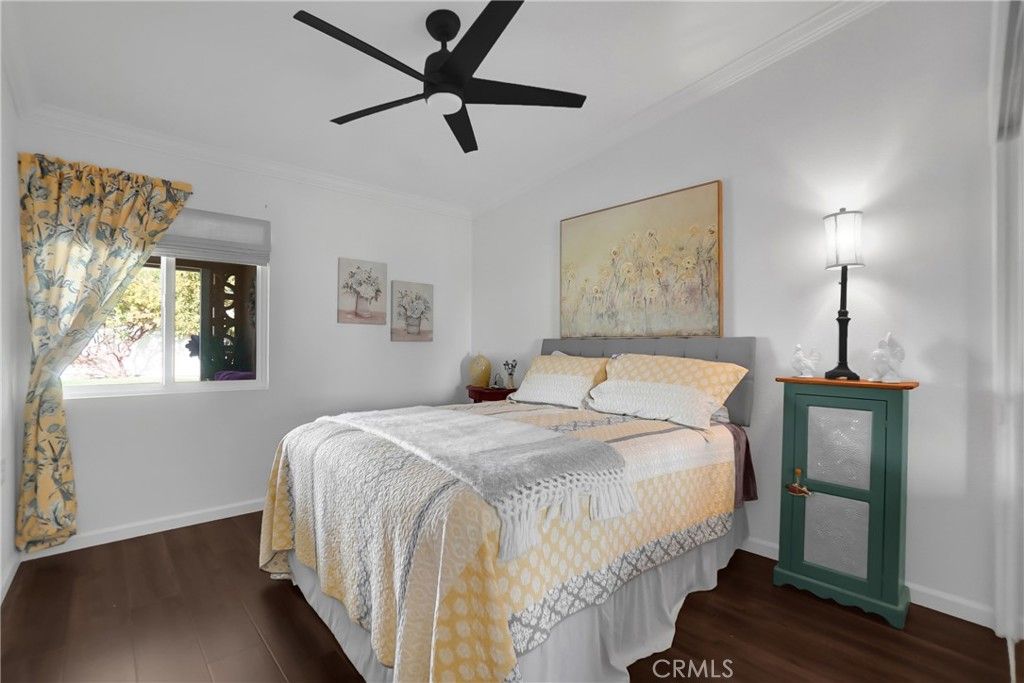 Image 8 of property listing at 1371 Oakmont Road 150K, Seal Beach, CA 90740