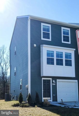 26 COLCHESTER COURT, Bunker Hill, WV 25413