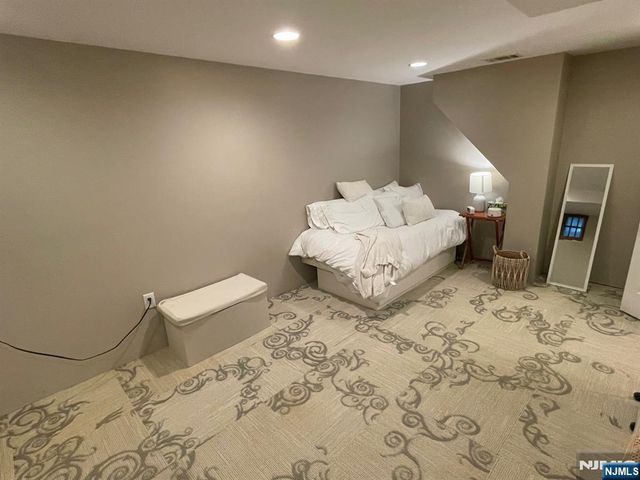 771 Stelton Street, Teaneck, NJ 07666