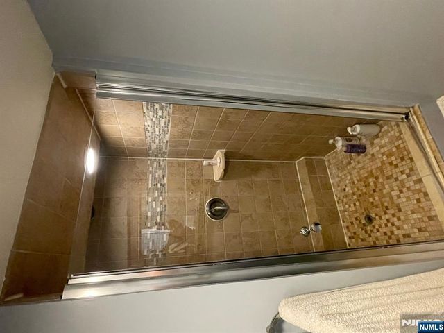 771 Stelton Street, Teaneck, NJ 07666