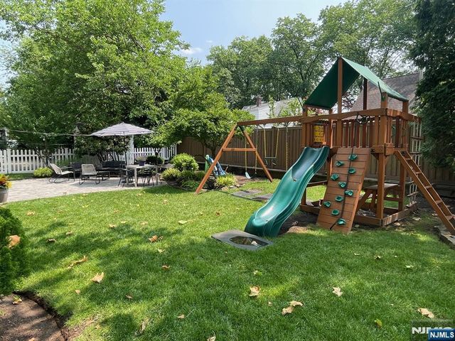 771 Stelton Street, Teaneck, NJ 07666
