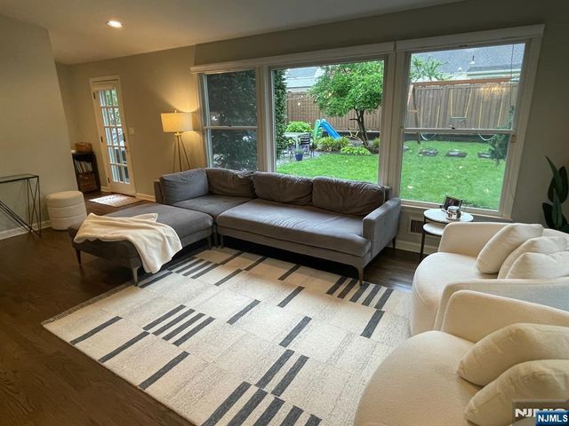 771 Stelton Street, Teaneck, NJ 07666