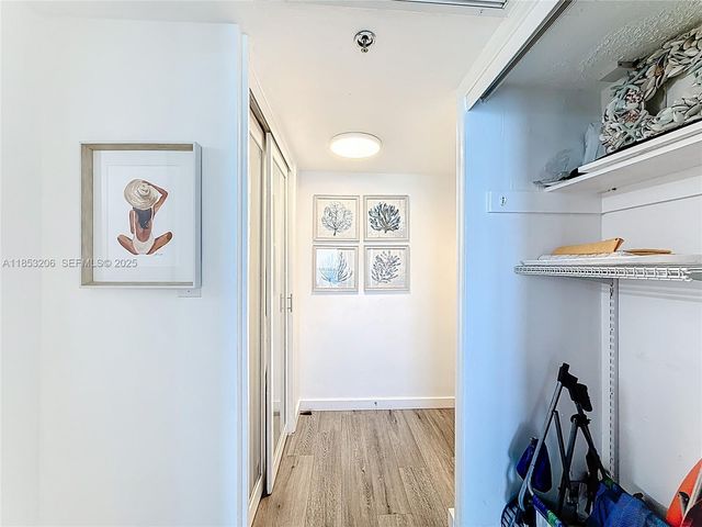 19201 Collins Avenue 610, Sunny Isles Beach, FL 33160