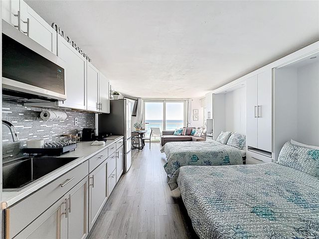 19201 Collins Avenue 610, Sunny Isles Beach, FL 33160