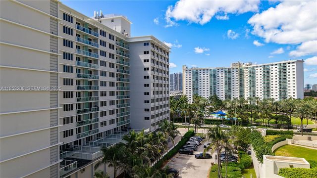 19201 Collins Avenue 610, Sunny Isles Beach, FL 33160