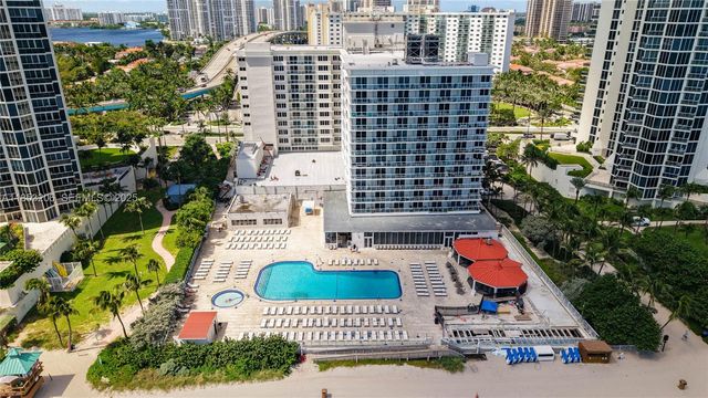 19201 Collins Avenue 610, Sunny Isles Beach, FL 33160