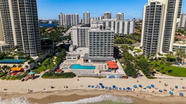 19201 Collins Avenue 610, Sunny Isles Beach, FL 33160