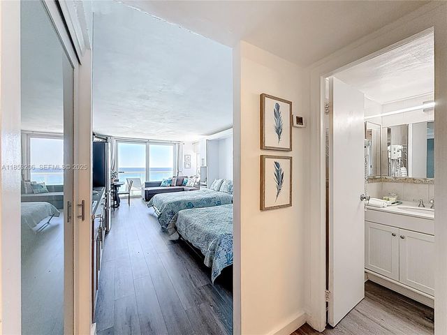 19201 Collins Avenue 610, Sunny Isles Beach, FL 33160