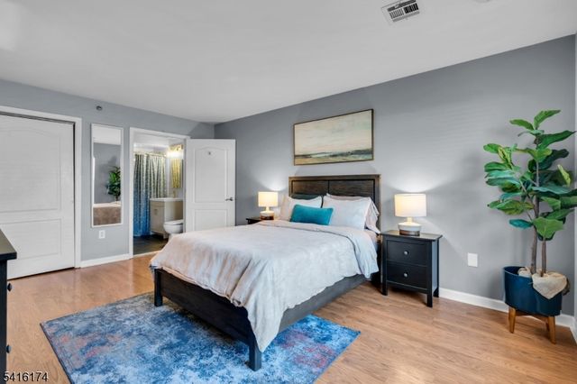 901 Stuyvesant Ave, Unit 102, Union Twp., NJ 07083