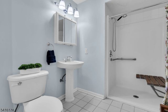 901 Stuyvesant Ave, Unit 102, Union Twp., NJ 07083