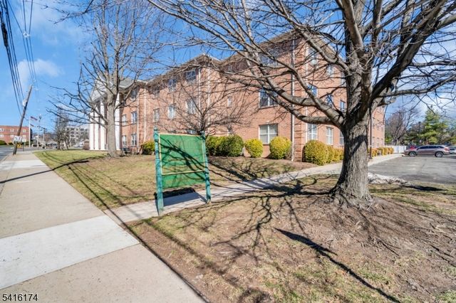 901 Stuyvesant Ave, Unit 102, Union Twp., NJ 07083