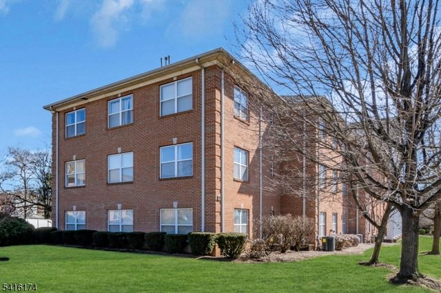 901 Stuyvesant Ave, Unit 102, Union Twp., NJ 07083