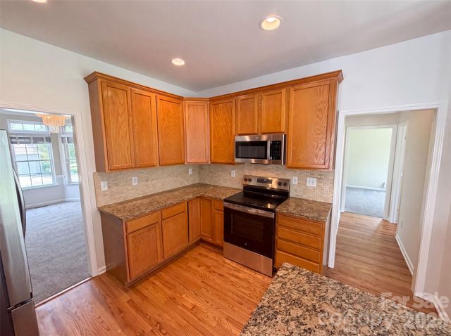 2318 Phlox Court, Charlotte, NC 28213