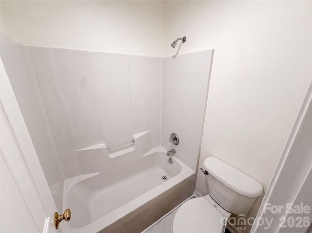 2318 Phlox Court, Charlotte, NC 28213