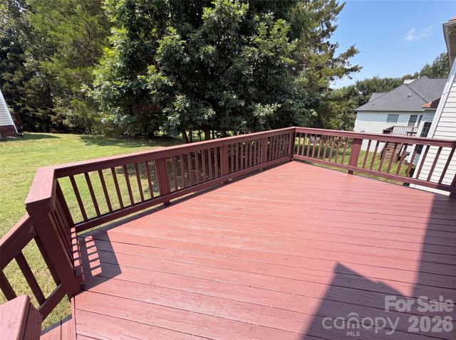 2318 Phlox Court, Charlotte, NC 28213