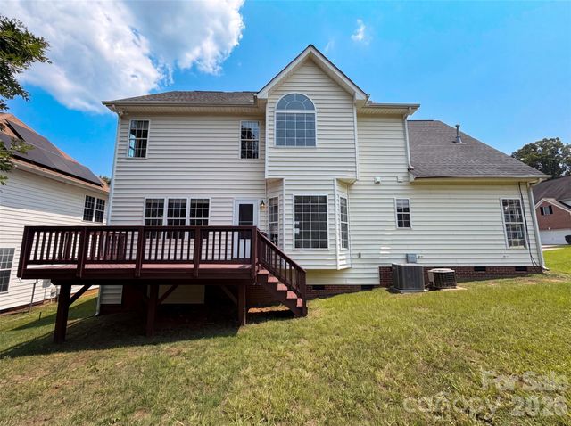 2318 Phlox Court, Charlotte, NC 28213