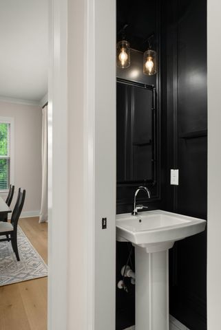 500B Waycross Dr, Nashville, TN 37211