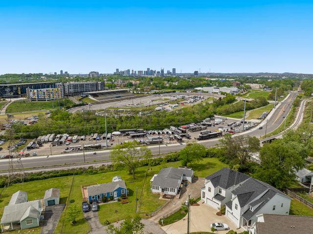 500B Waycross Dr, Nashville, TN 37211