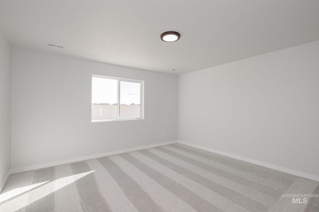 14092 Shiny Spruce St, Caldwell, ID 83607