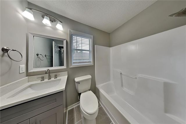 214 Brookside Drive, Dallas, GA 30132